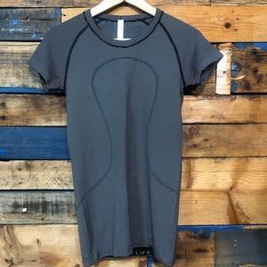 Lululemon Sweat life short sleeve tshirt Sz6 striped multicolor women’s